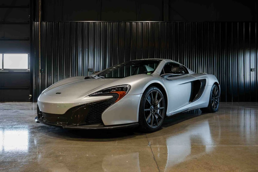 2016 McLaren 650S - Image 5 of 31