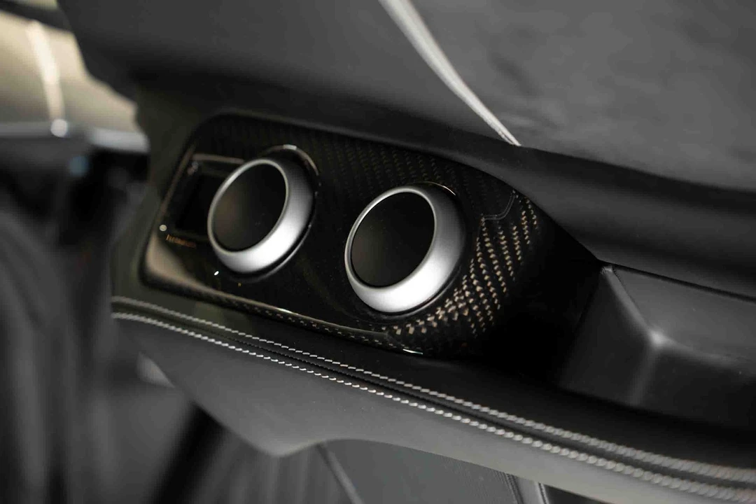2016 McLaren 650S - Image 19 of 31