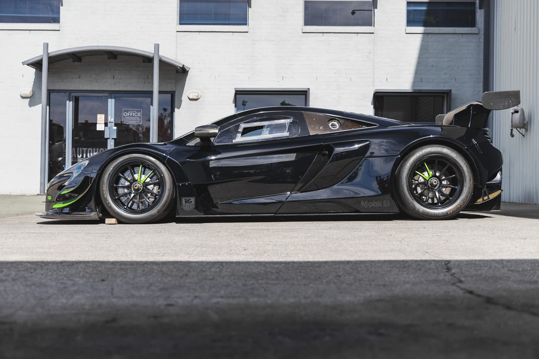 2016 McLaren 650S - Image 23 of 31