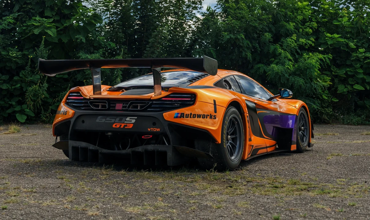 2016 McLaren 650S Coupe - Image 15 of 31