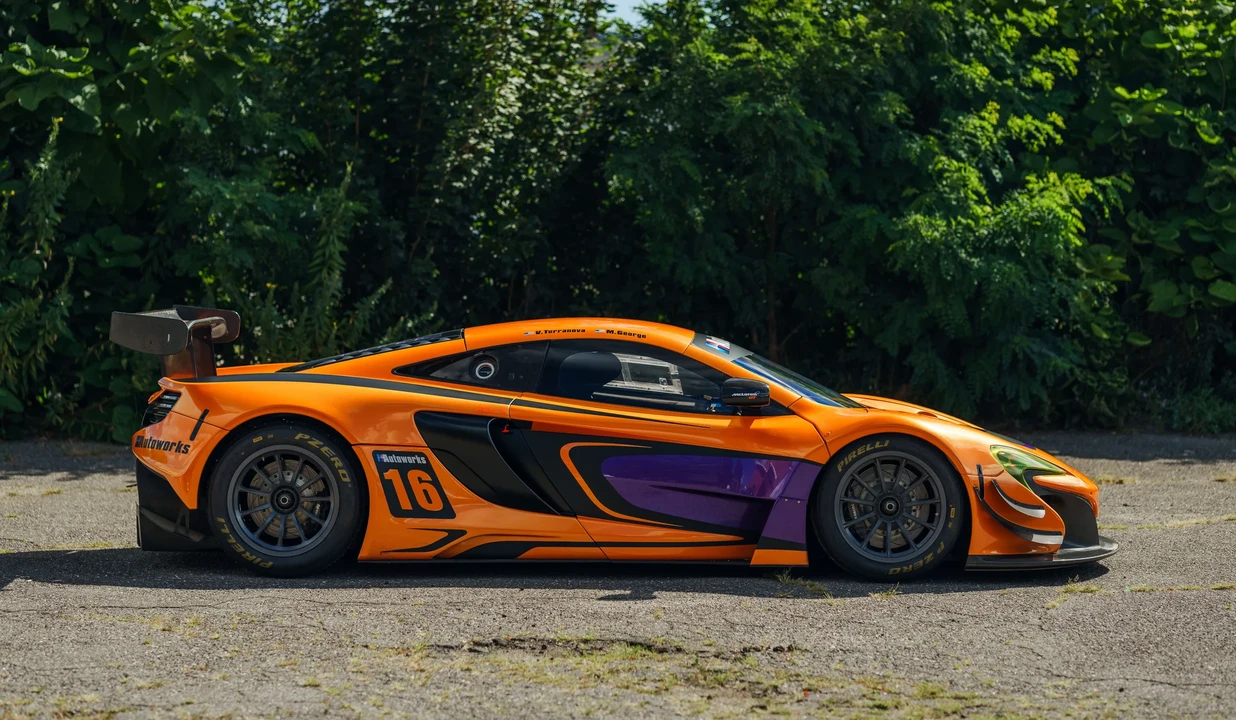 2016 McLaren 650S Coupe - Image 8 of 31