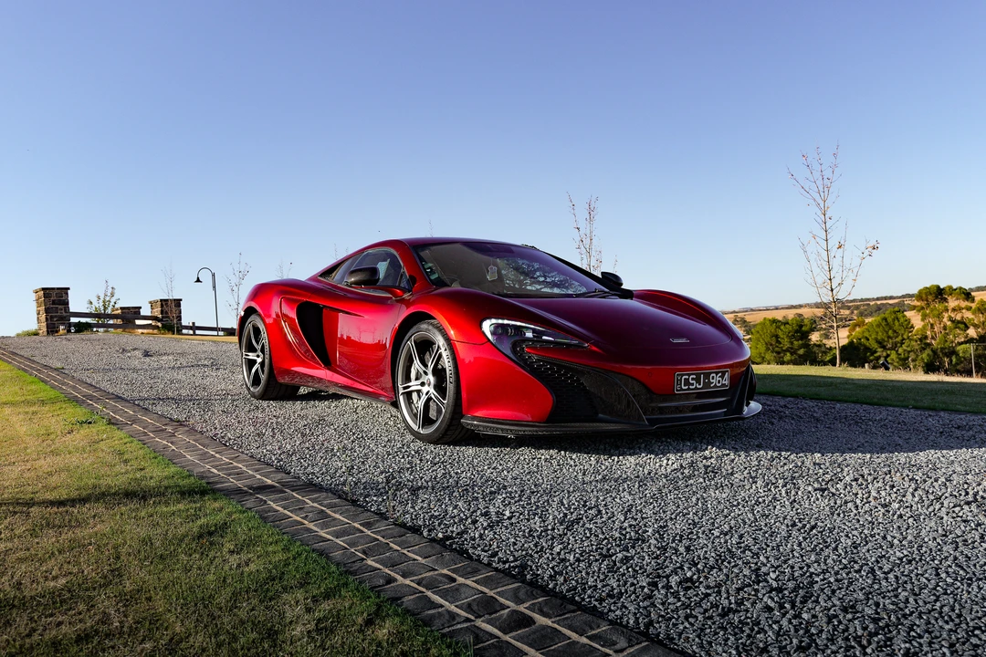 2016 McLaren 650S - Image 12 of 31