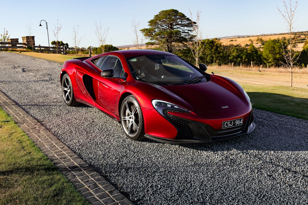 2016 McLaren 650S - Image 13 of 31