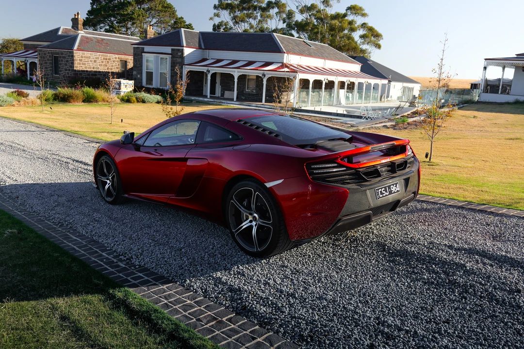 2016 McLaren 650S - Image 15 of 31