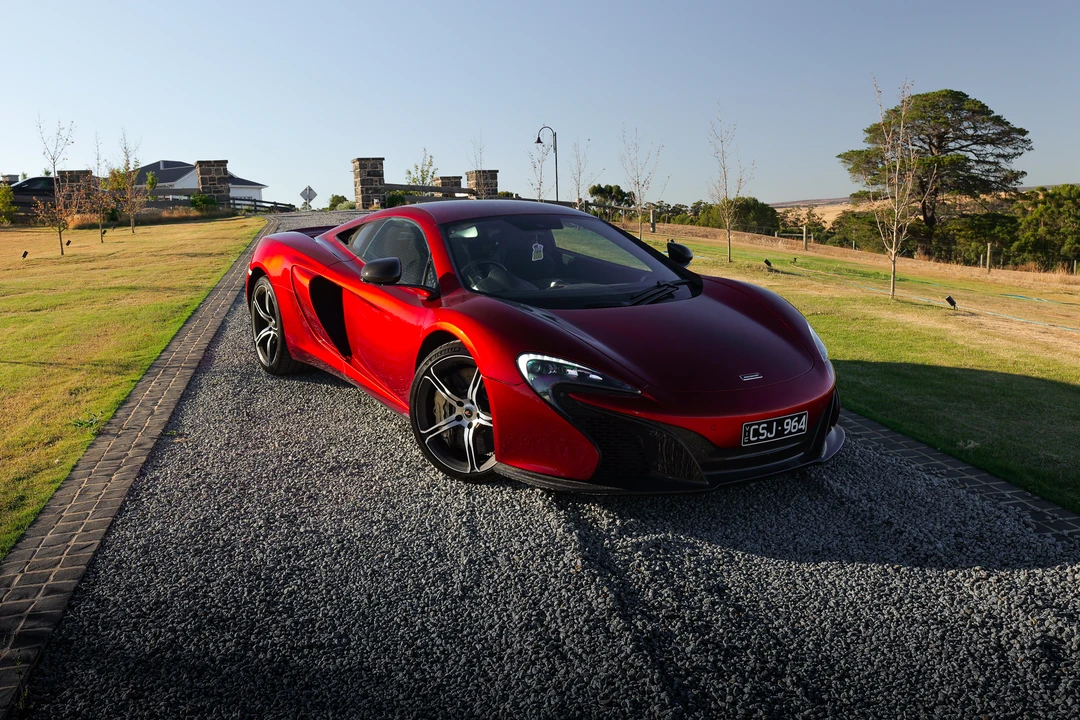 2016 McLaren 650S - Image 23 of 31