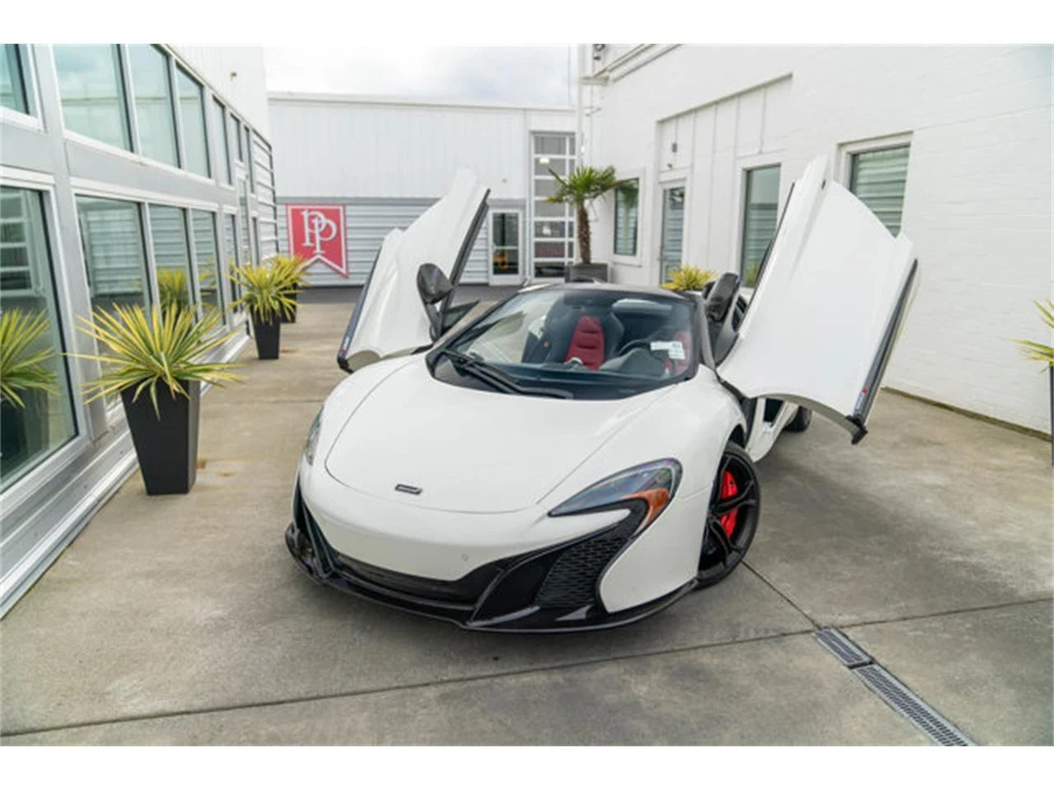 2016 McLaren 650S - Image 5 of 12