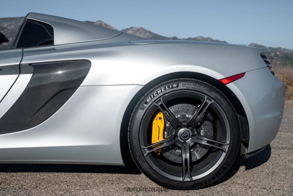 2016 McLaren 650S - Image 5 of 12