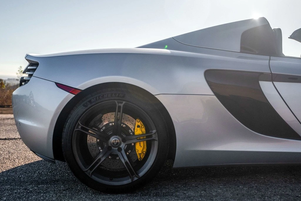 2016 McLaren 650S - Image 10 of 12