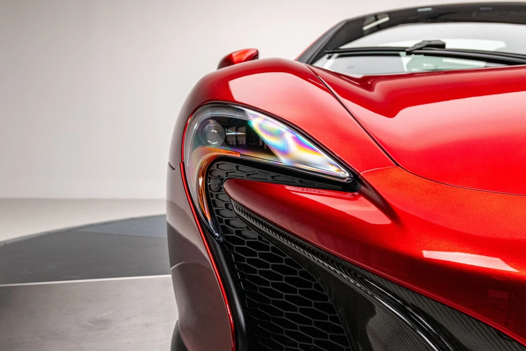 2016 McLaren 650S - Image 13 of 31