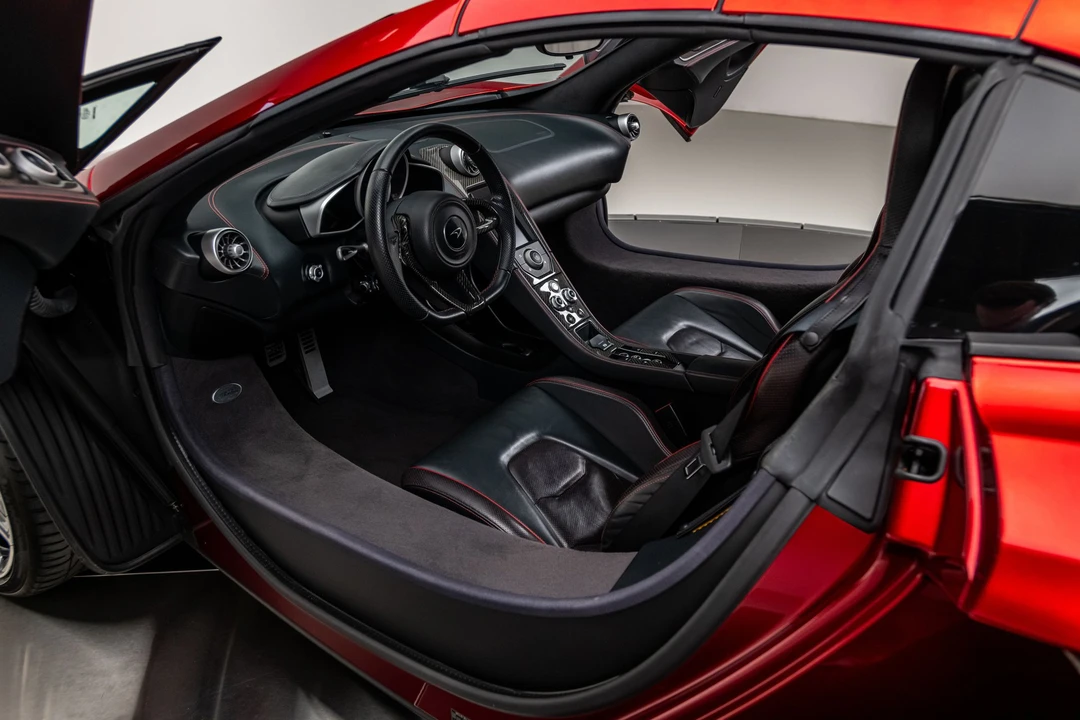 2016 McLaren 650S - Image 3 of 31