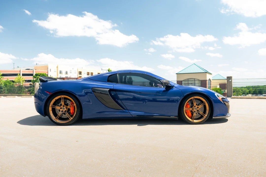 2016 McLaren 650S - Image 24 of 31