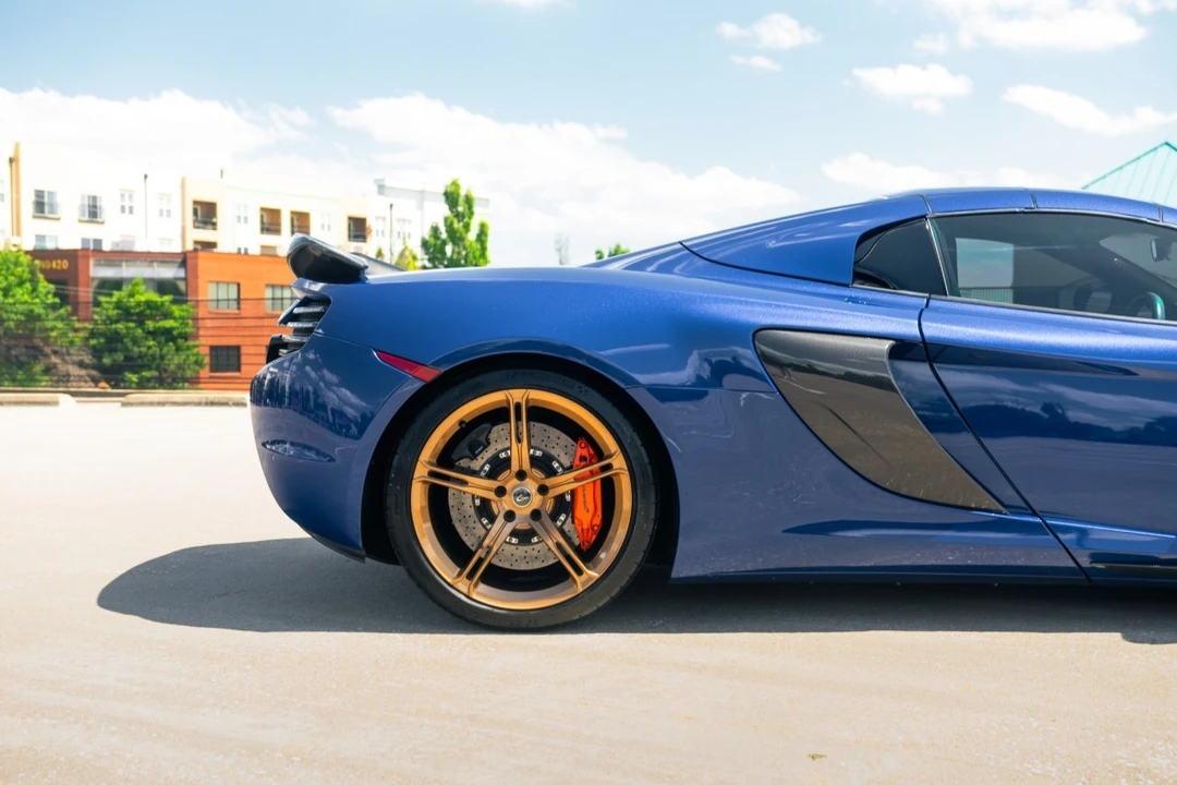2016 McLaren 650S - Image 23 of 31