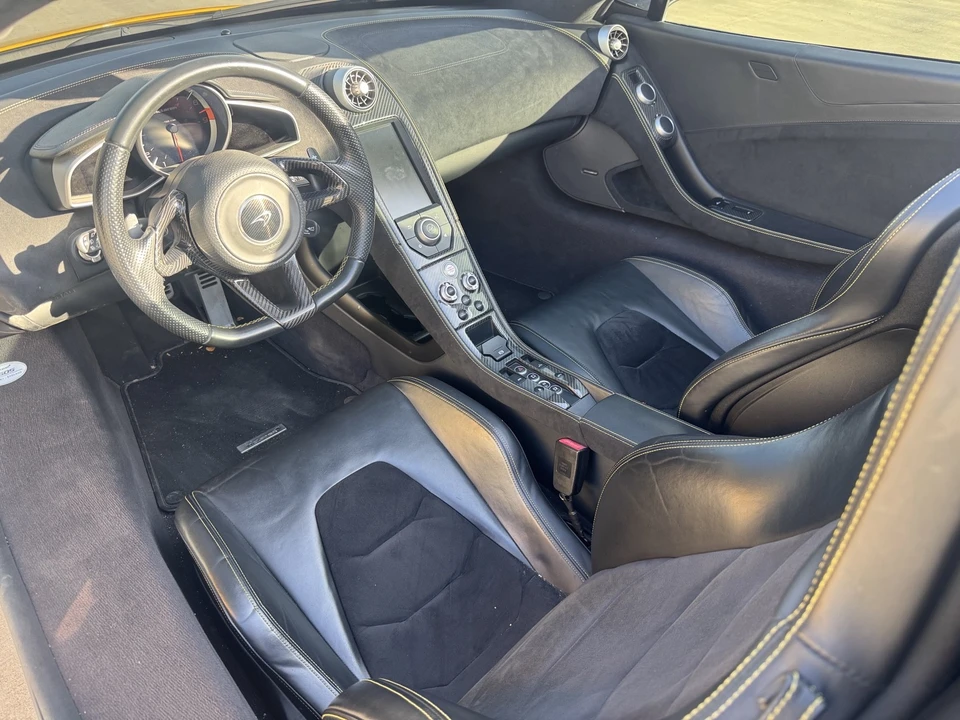 2016 McLaren 650S Spider - Image 17 of 21