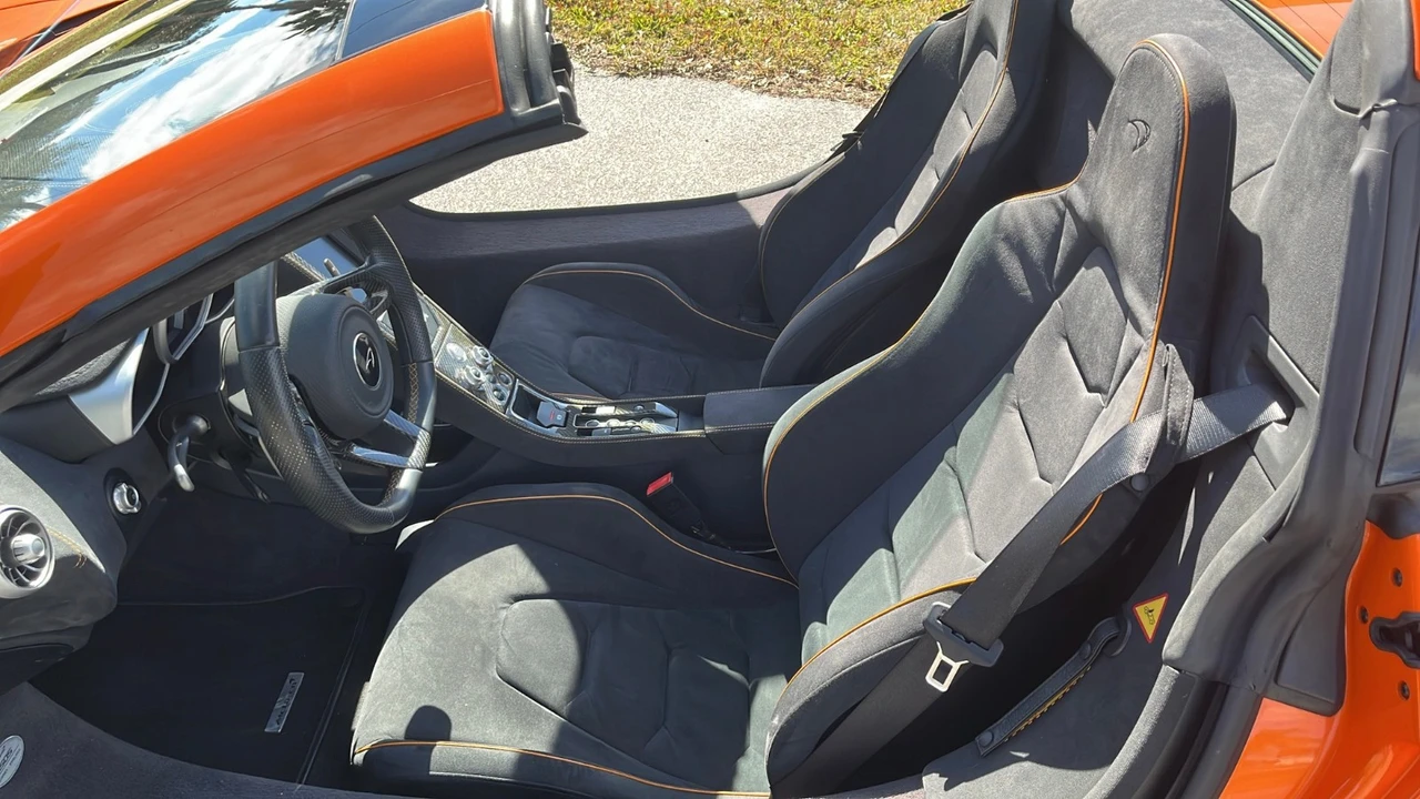 2016 McLaren 650S Spider - Image 14 of 21