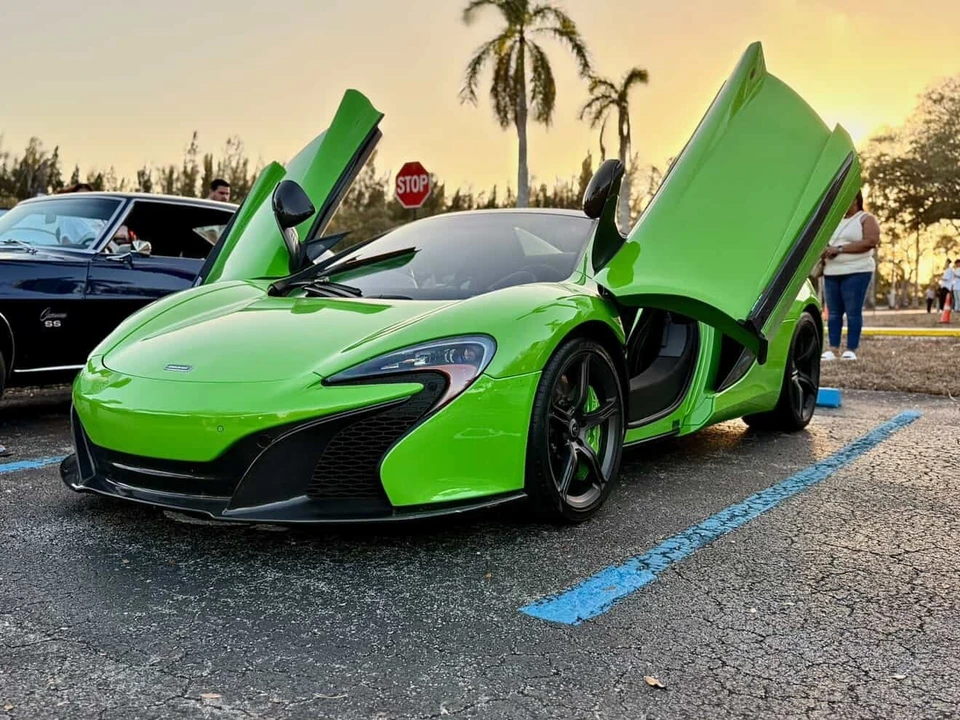 2016 McLaren 650S Spider - Image 2 of 12