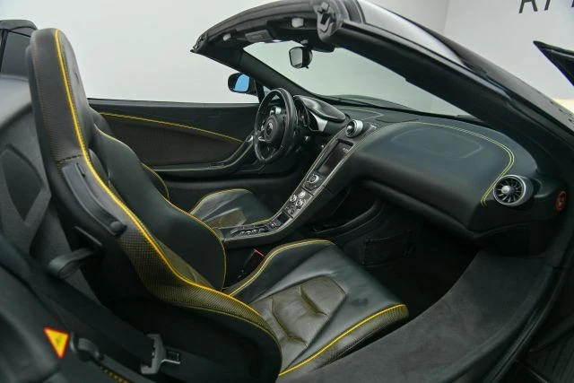 2016 McLaren 650S Spider - Image 18 of 31