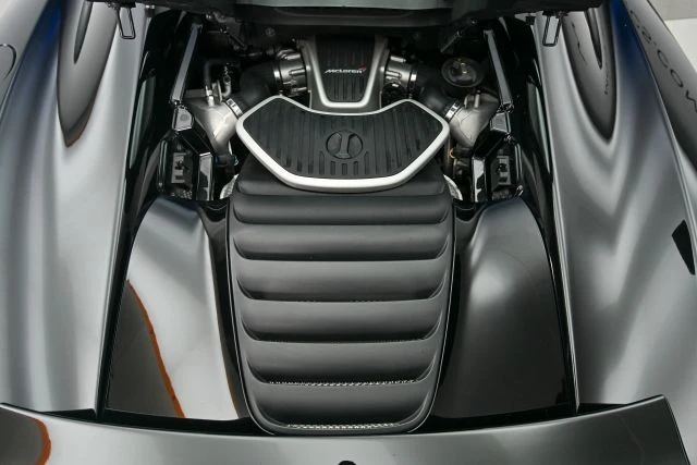 2016 McLaren 650S Spider - Image 21 of 31