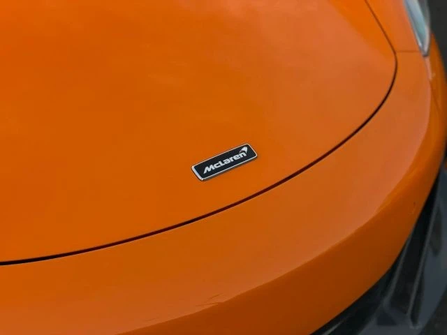 2016 McLaren 650S Spider - Image 4 of 31