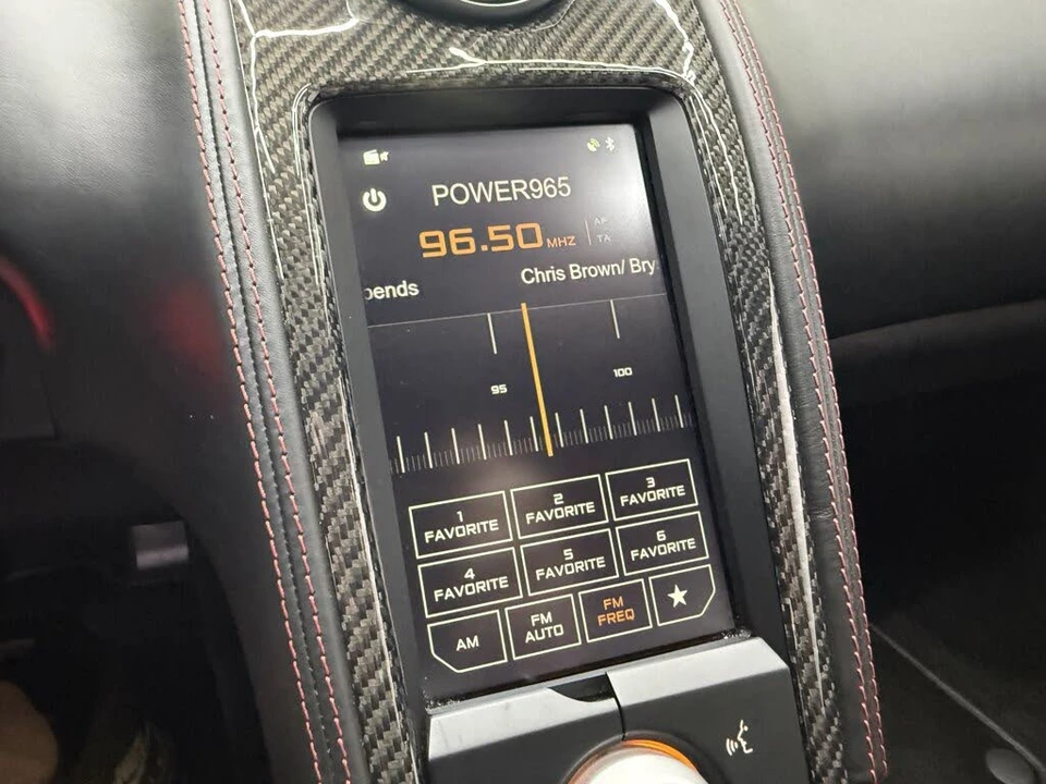 2016 McLaren 650S Spider - Image 24 of 31