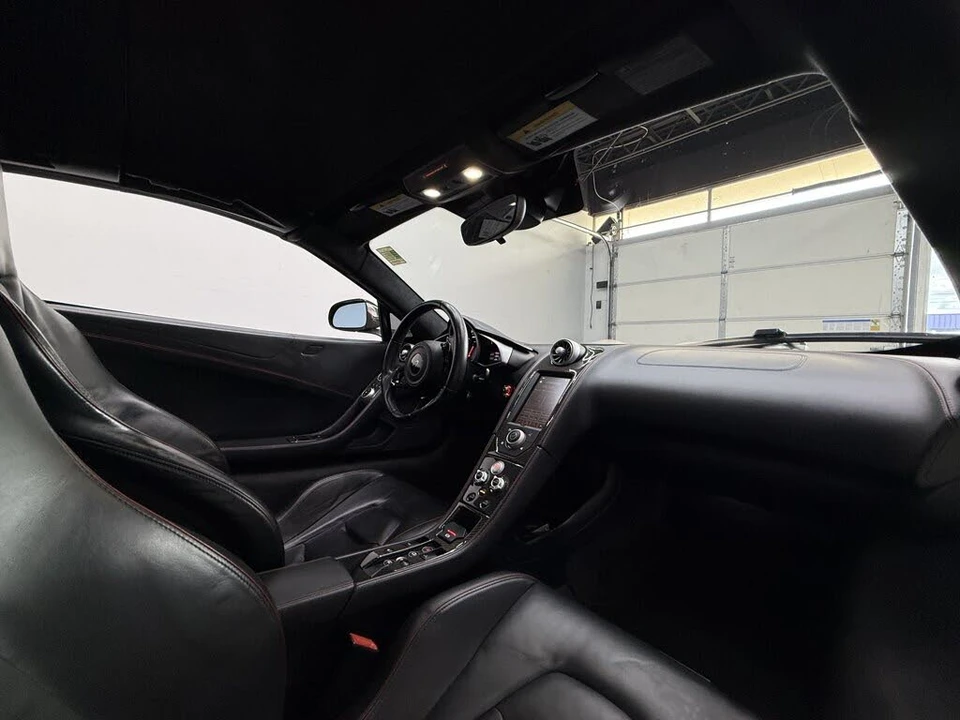 2016 McLaren 650S Spider - Image 31 of 31