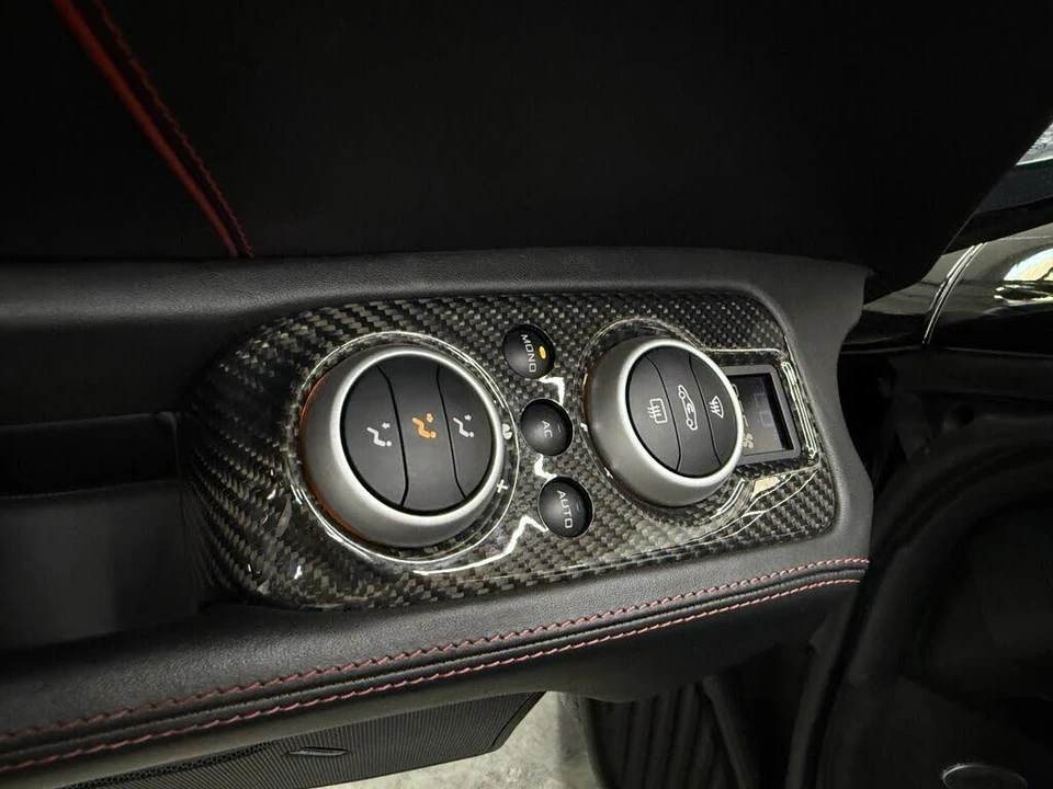 2016 McLaren 650S Spider - Image 19 of 31