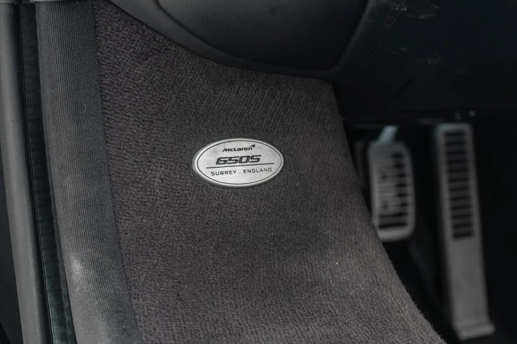2016 McLaren 650S Spider - Image 28 of 31
