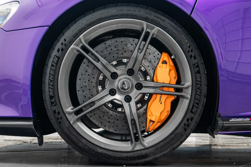 2016 McLaren 650S Spider - Image 10 of 31