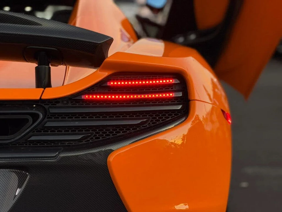 2016 McLaren 650S Spider - Image 12 of 31