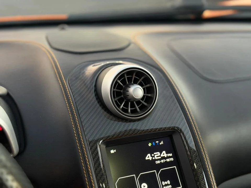 2016 McLaren 650S Spider - Image 29 of 31