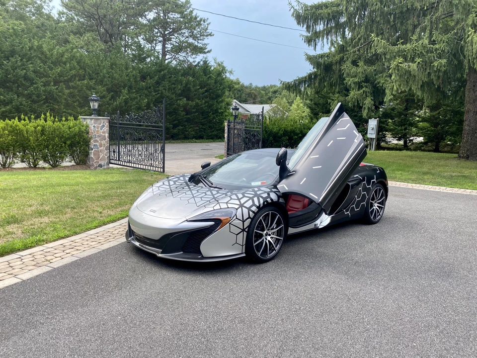 2016 McLaren 650S Spider - Image 17 of 31