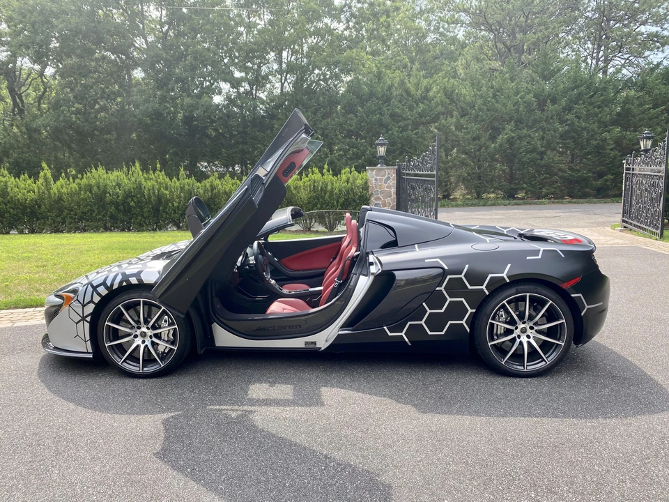 2016 McLaren 650S Spider - Image 23 of 31