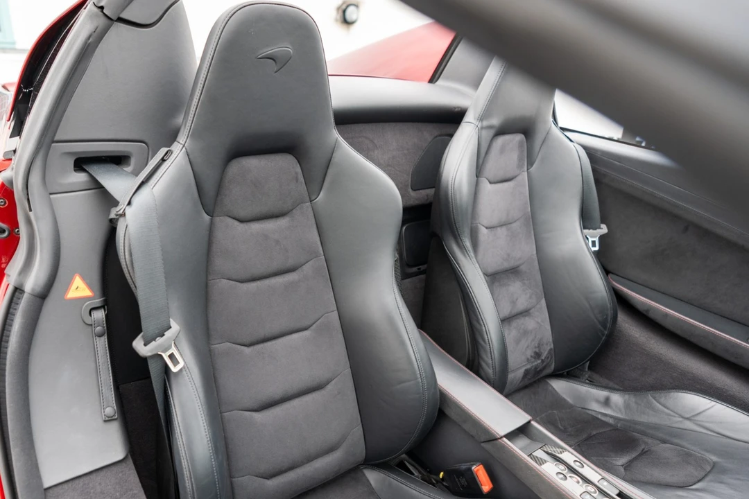 2016 McLaren 650S Spider - Image 4 of 8