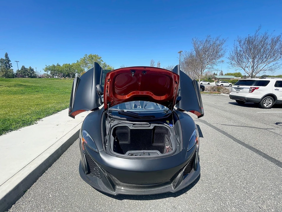 2016 McLaren 650S Spider - Image 24 of 31