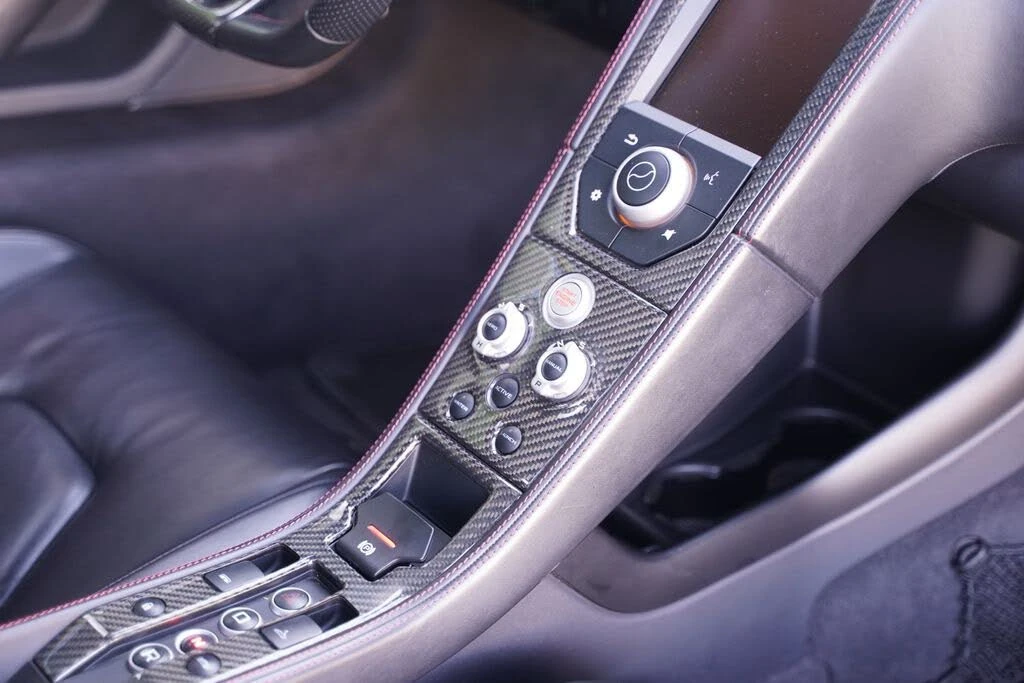 2016 McLaren 650S Spider - Image 23 of 31
