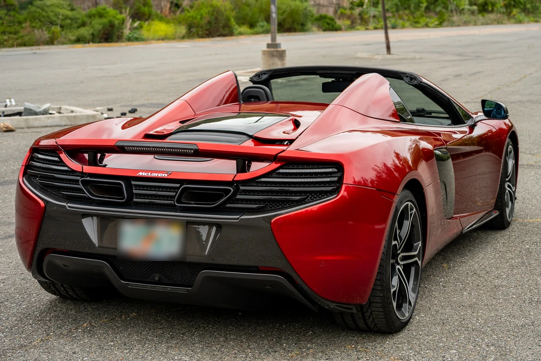2016 McLaren 650S Spider - Image 11 of 31