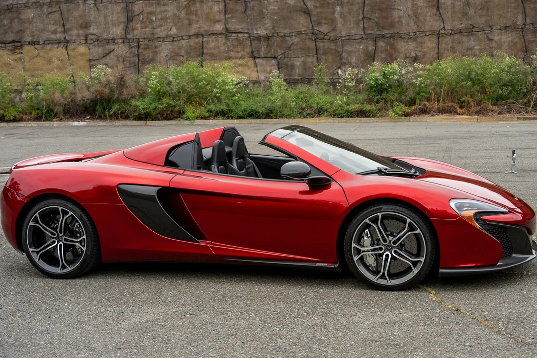 2016 McLaren 650S Spider - Image 2 of 31