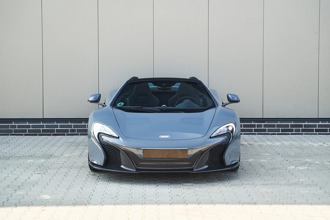 2016 McLaren 650S Spider - Image 2 of 31