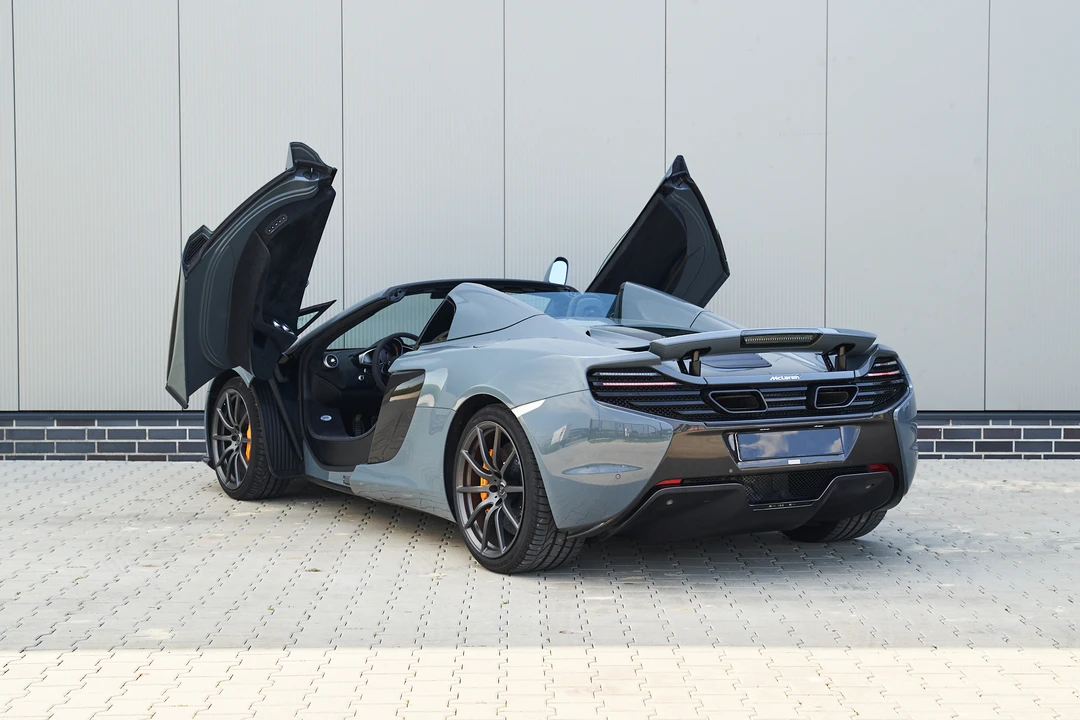 2016 McLaren 650S Spider - Image 10 of 31
