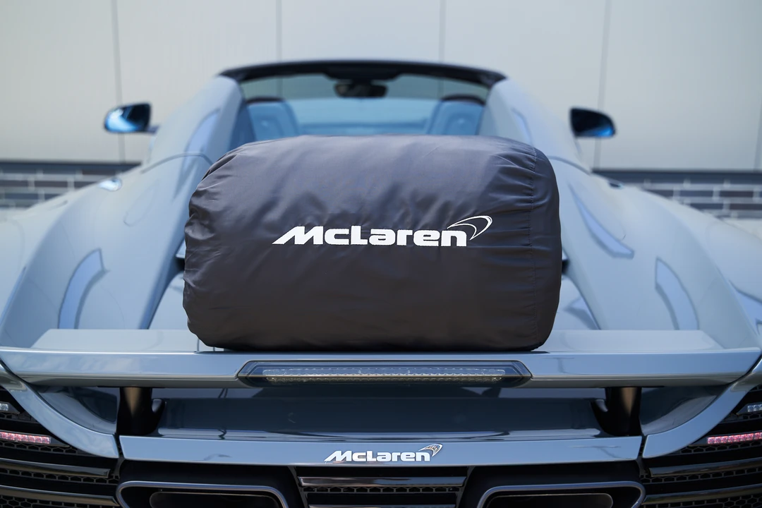 2016 McLaren 650S Spider - Image 24 of 31