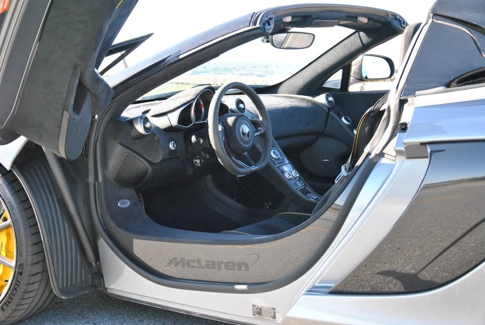 2016 McLaren 650S Spider - Image 10 of 13