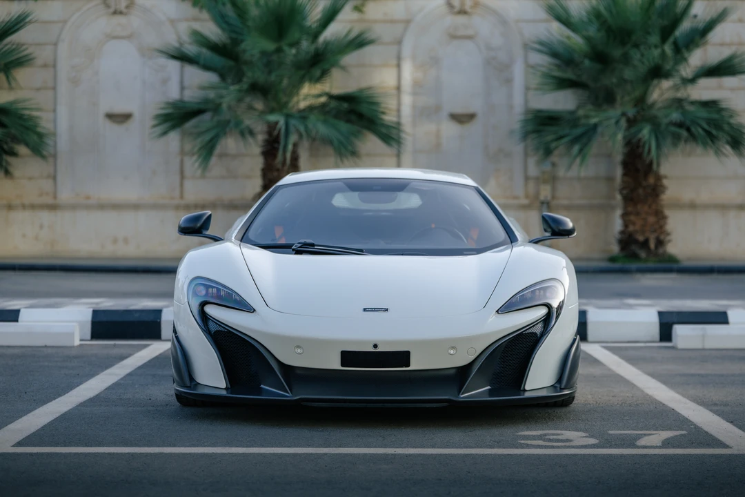 2016 McLaren 675LT Coupe - Image 9 of 31