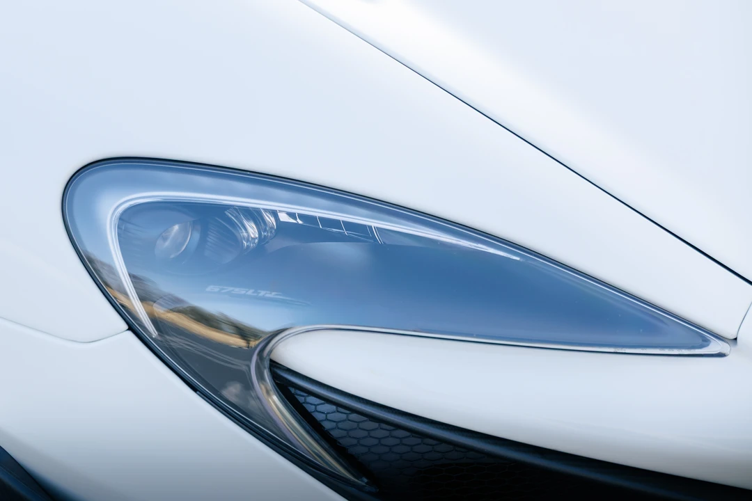 2016 McLaren 675LT Coupe - Image 15 of 31