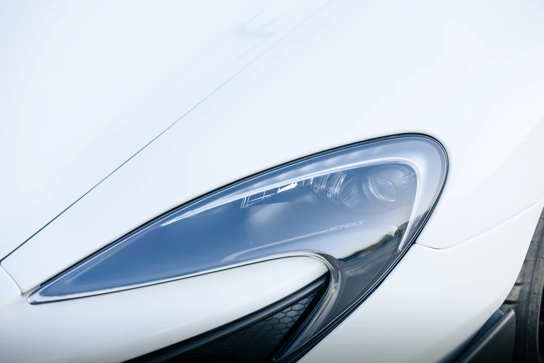 2016 McLaren 675LT Coupe - Image 19 of 31