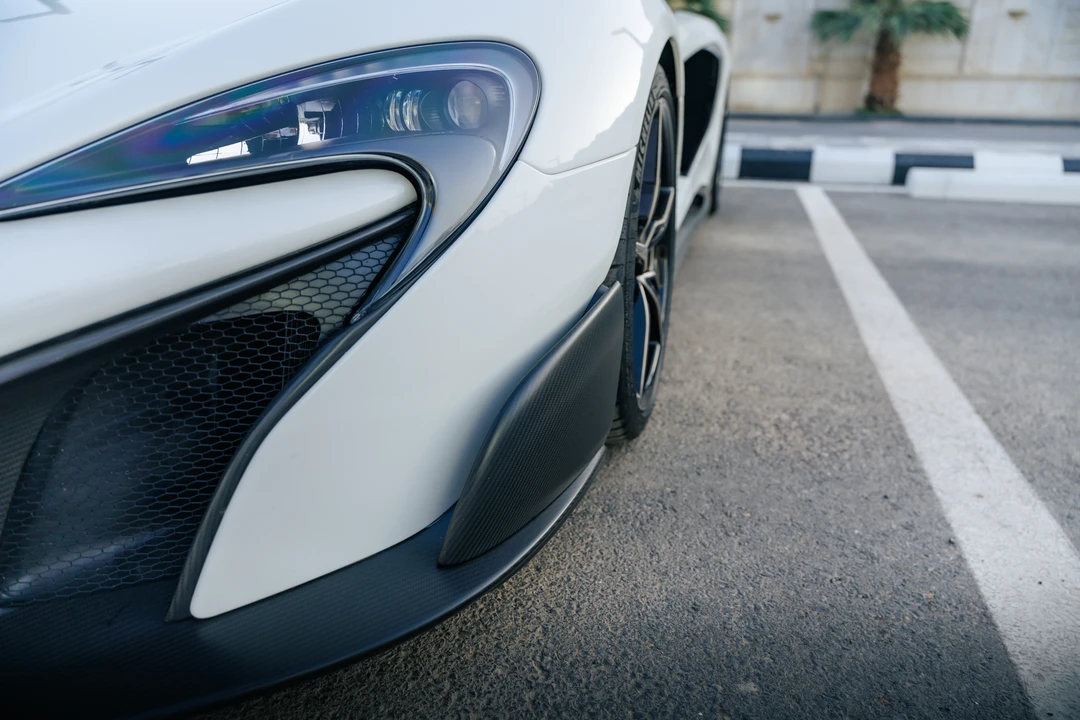 2016 McLaren 675LT Coupe - Image 21 of 31