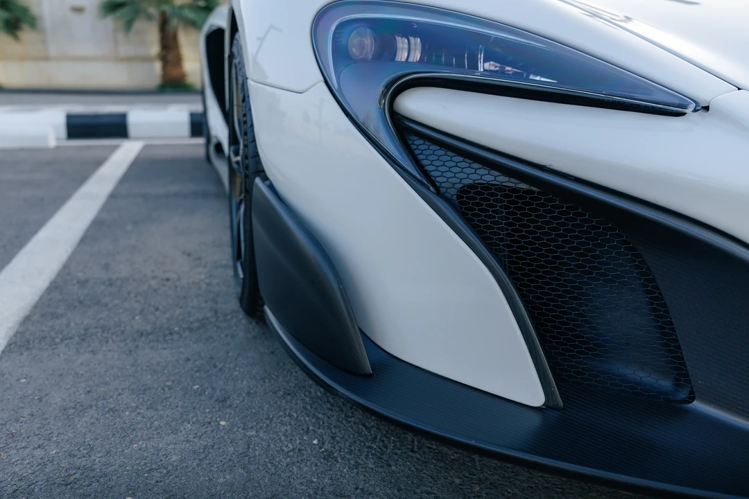 2016 McLaren 675LT Coupe - Image 25 of 31