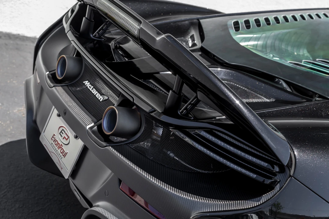 2016 McLaren 675LT Coupe - Image 4 of 7