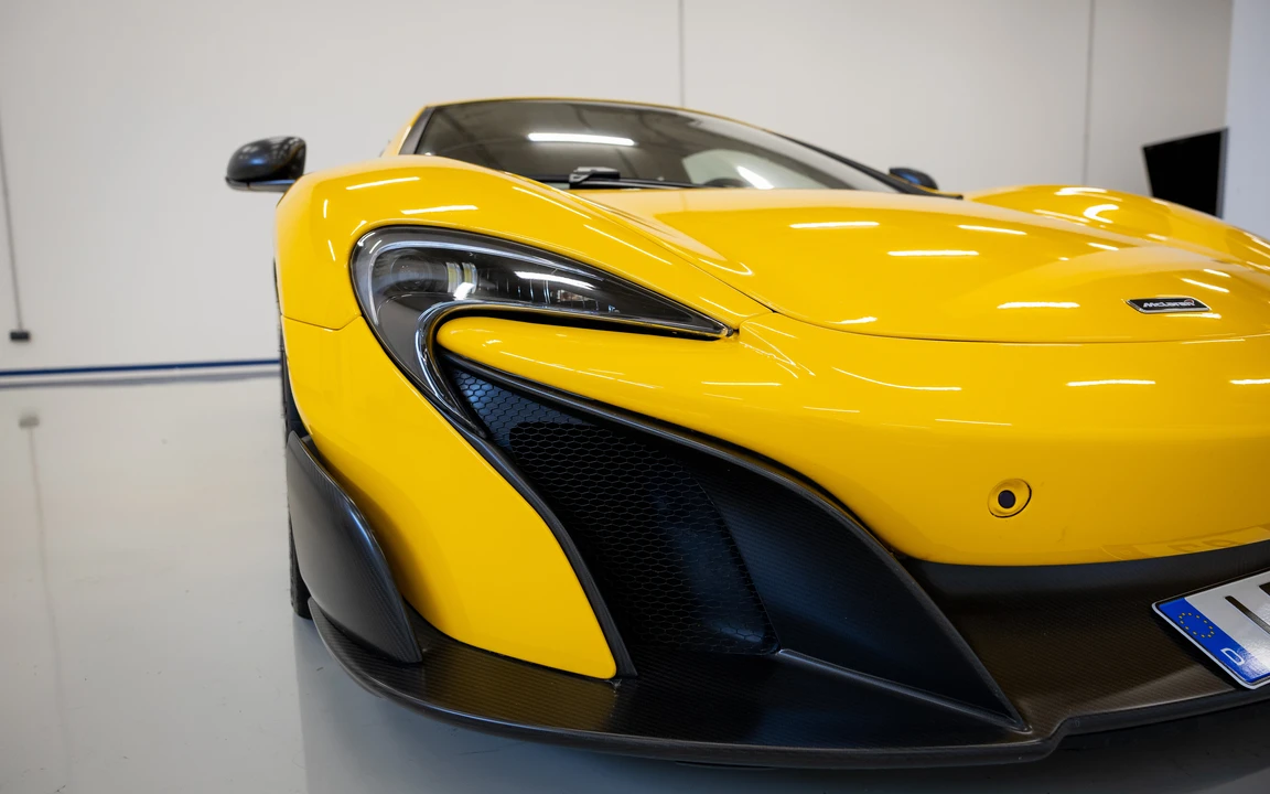 2016 McLaren 675LT - Image 15 of 31