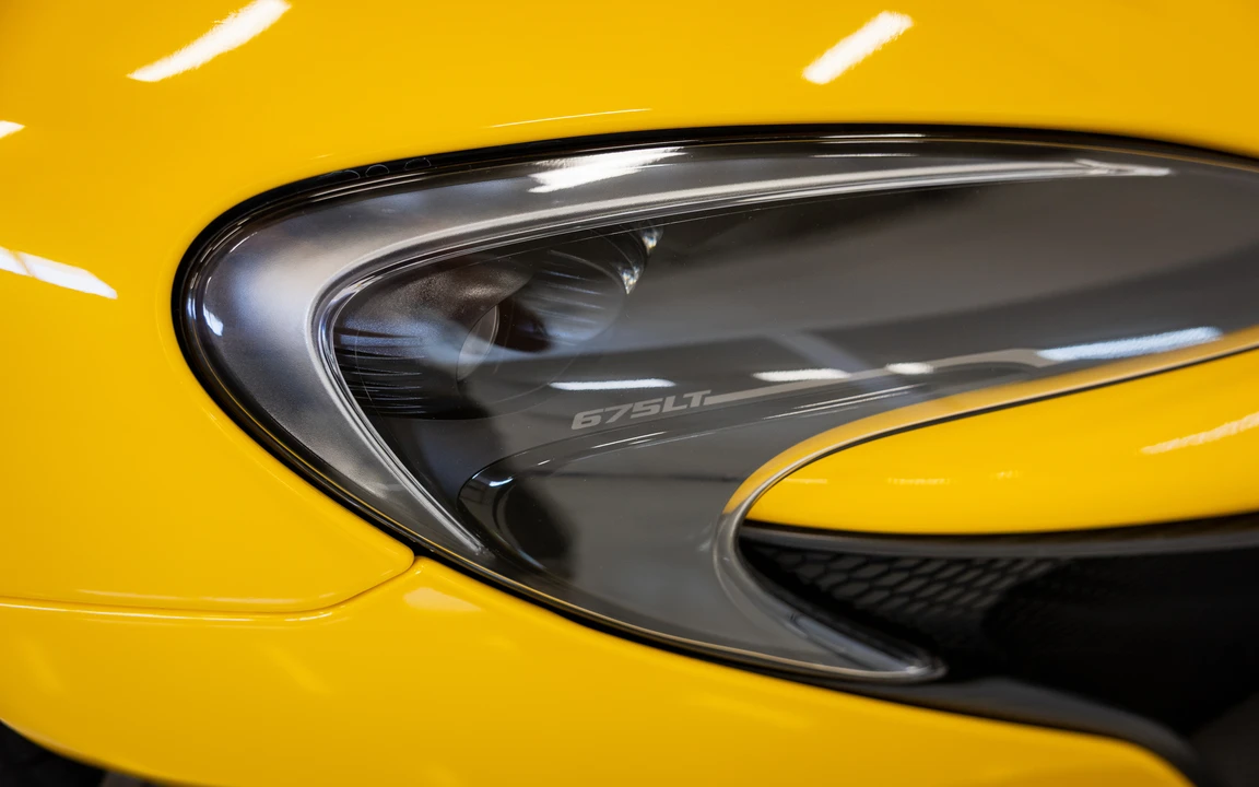 2016 McLaren 675LT - Image 21 of 31