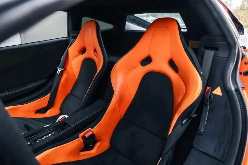 2016 McLaren 675LT Coupe - Image 5 of 10