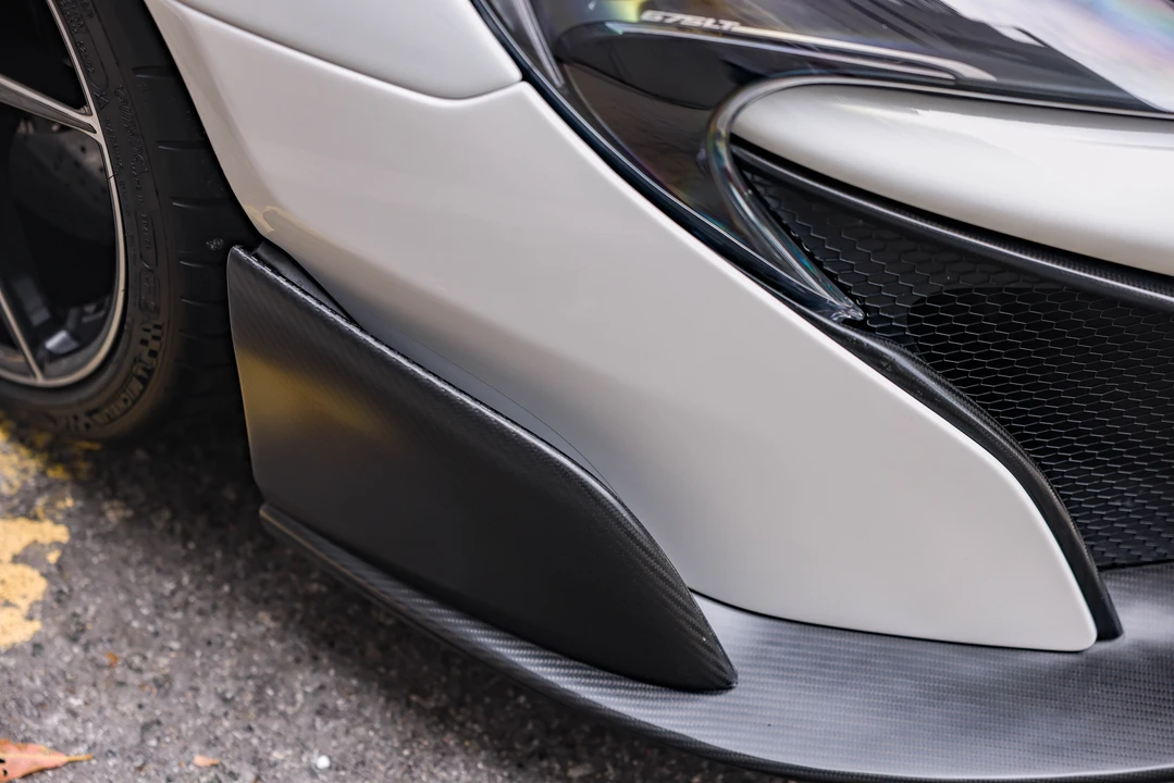 2016 McLaren 675LT Coupe - Image 24 of 31